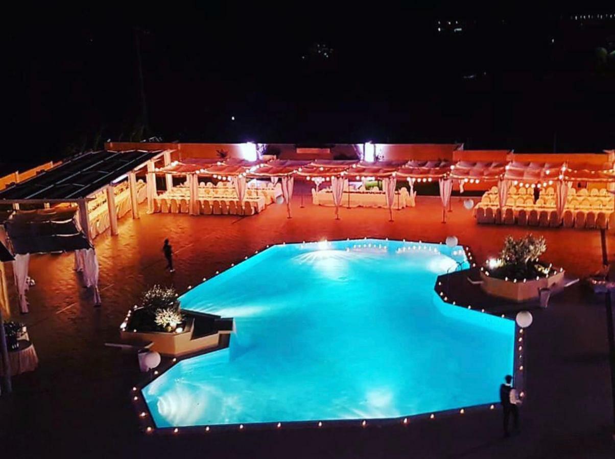 Hotel Certosa Padula Exterior foto